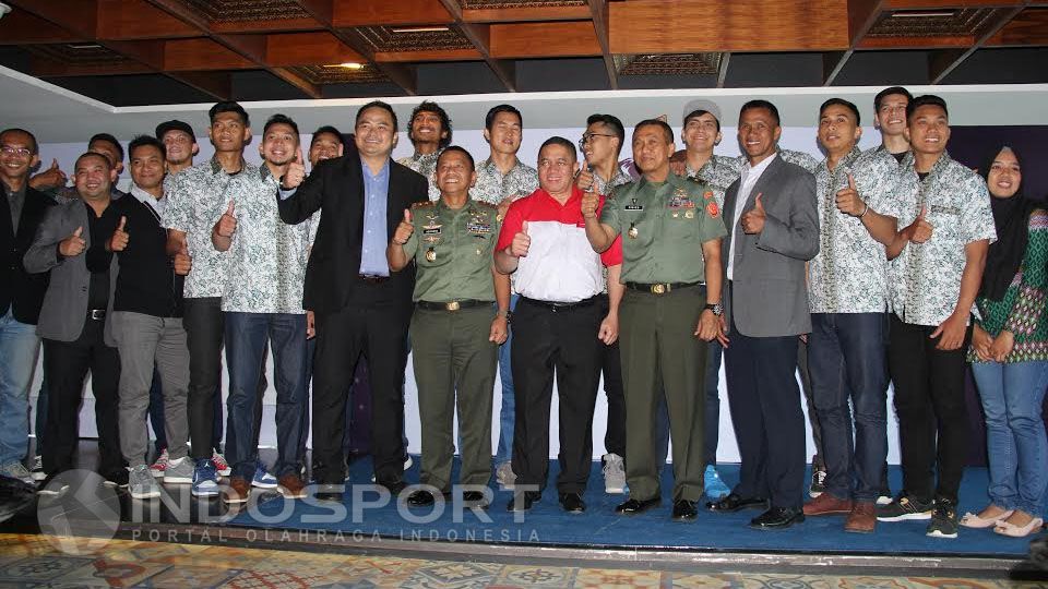 Tim JNE Bandung Utama berubah nama menjadi JNE Siliwangi. Copyright: © Muhammad Ginanjar/INDOSPORT